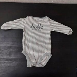 Gerber Long Sleeve Onesie Hello I'm New Here Grey & White Striped 3-6 Months